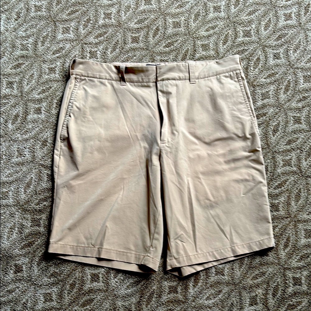 Men's Tan Shorts J Crew Active Quick Dry